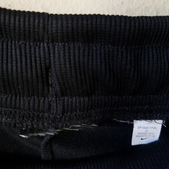 ❗SOLD❗Nike | Heritage Black Track Pants - Picture 12 of 14